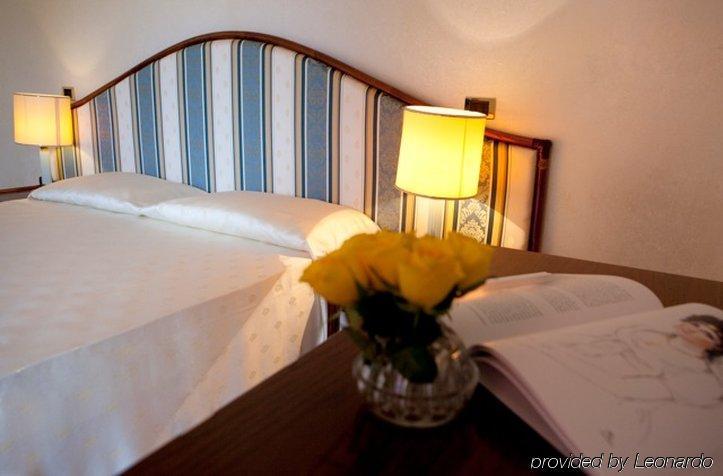 Swiss International Hotel Elba - Il Magnifico Марчиана-Марина Номер фото