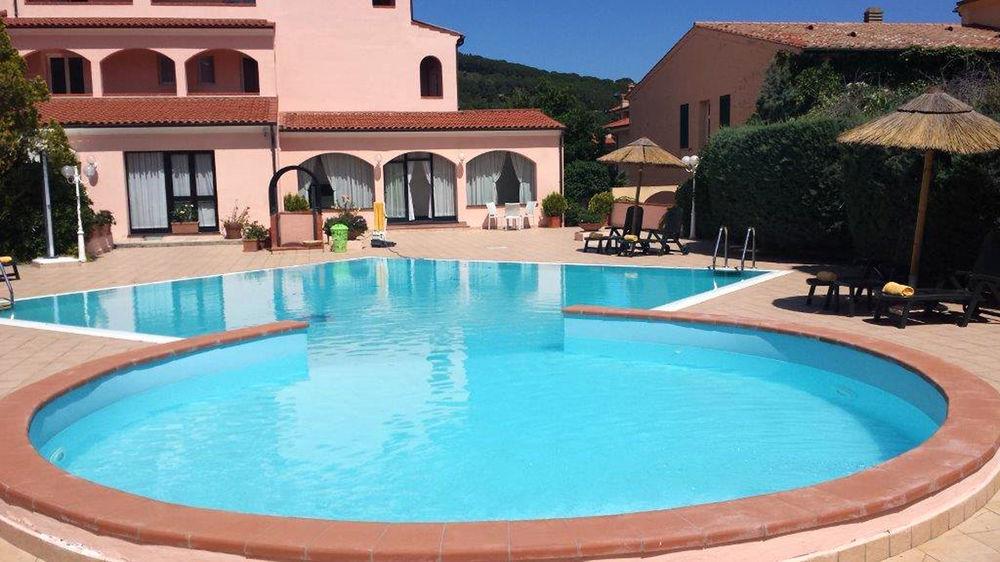 Swiss International Hotel Elba - Il Magnifico Марчиана-Марина Экстерьер фото