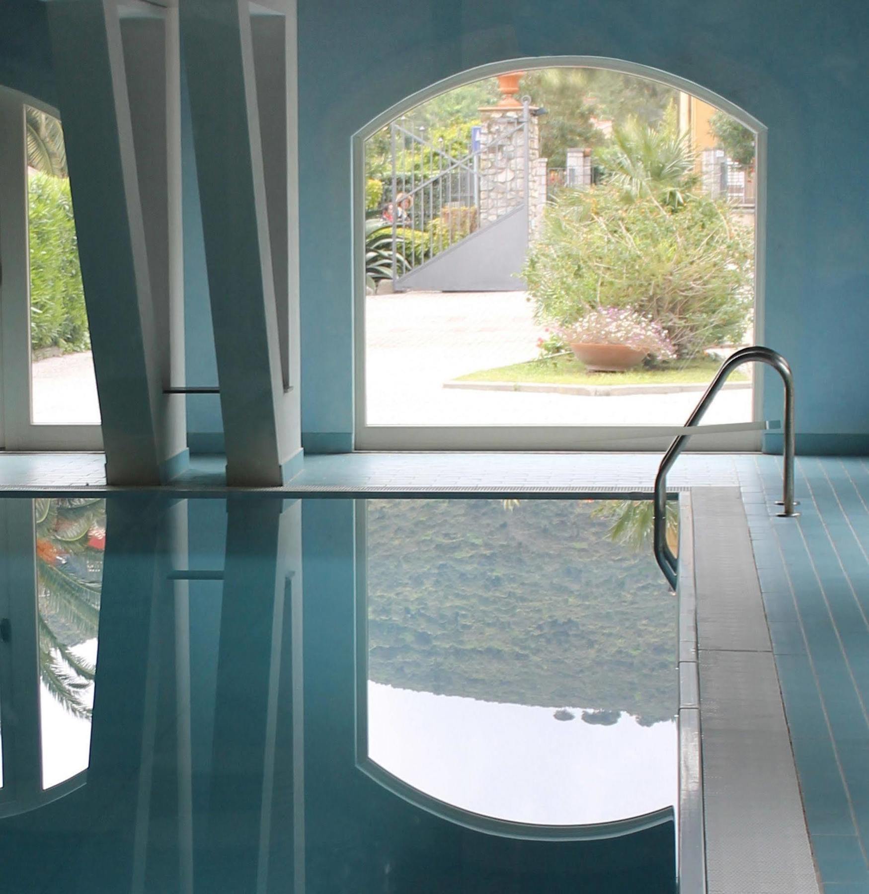 Swiss International Hotel Elba - Il Magnifico Марчиана-Марина Экстерьер фото